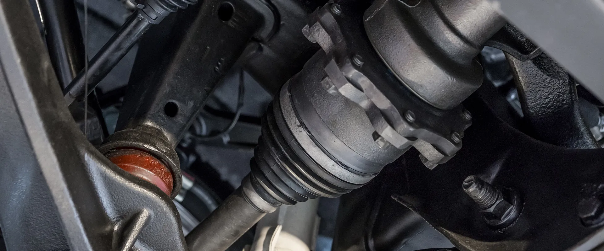 Drivetrain & Differential near Apple Valley, MN